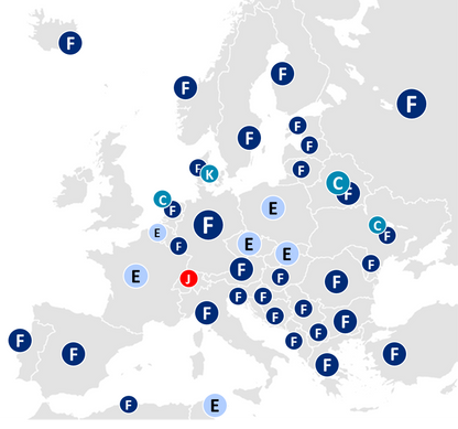 Steckdosenbürste ENO Typ E blau